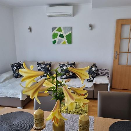 Apartment Boba Sinj Exterior foto