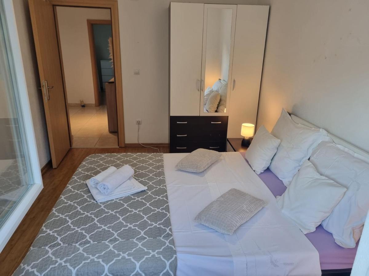 Apartment Boba Sinj Exterior foto