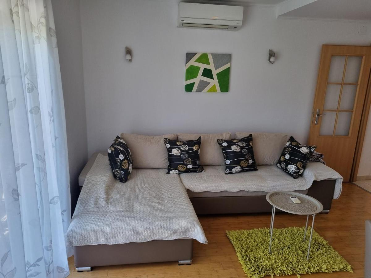 Apartment Boba Sinj Exterior foto