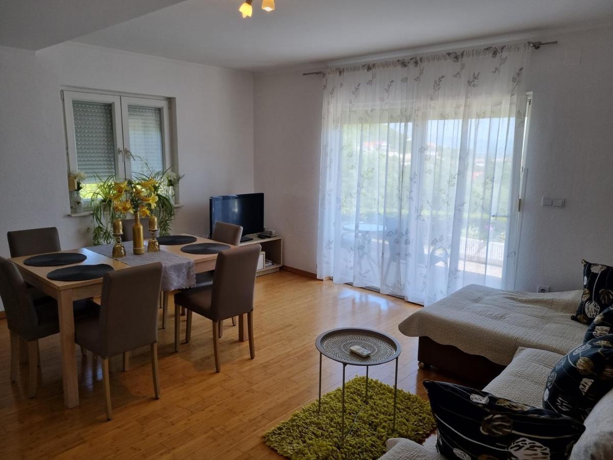 Apartment Boba Sinj Exterior foto